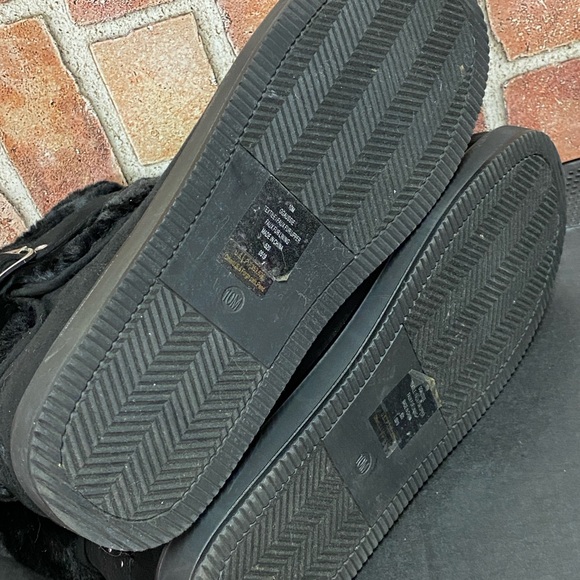 G by Guess Aussie Boots - Picture 6 of 8